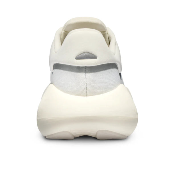 R.A.D.® UFO - Space White