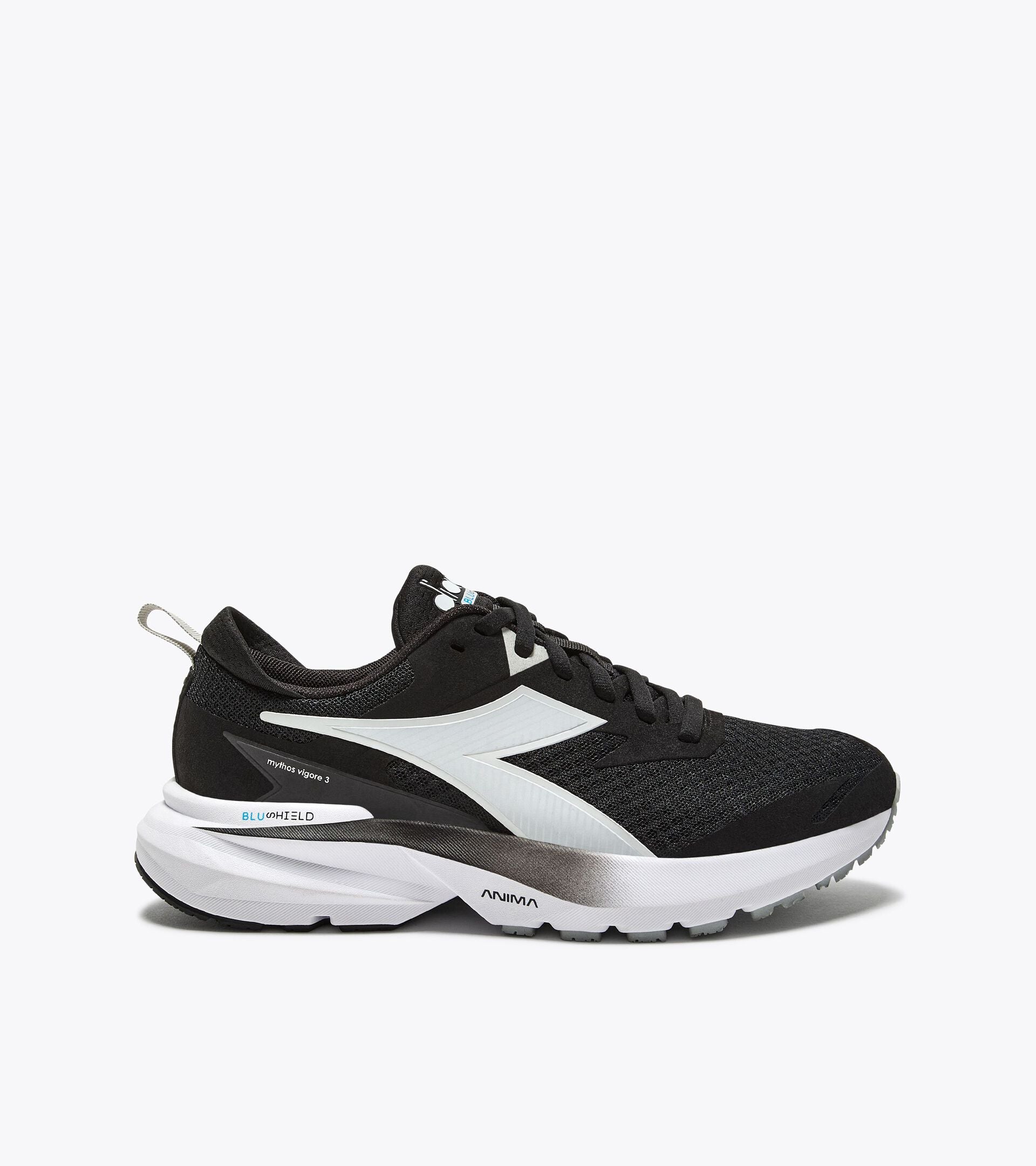 Diadora Women's Mythos Blushield Vigore 3 - Black/White