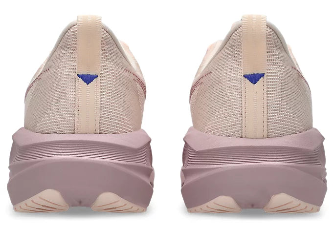 Asics Women's NOVABLAST 5 - Pearl Pink / Morganite