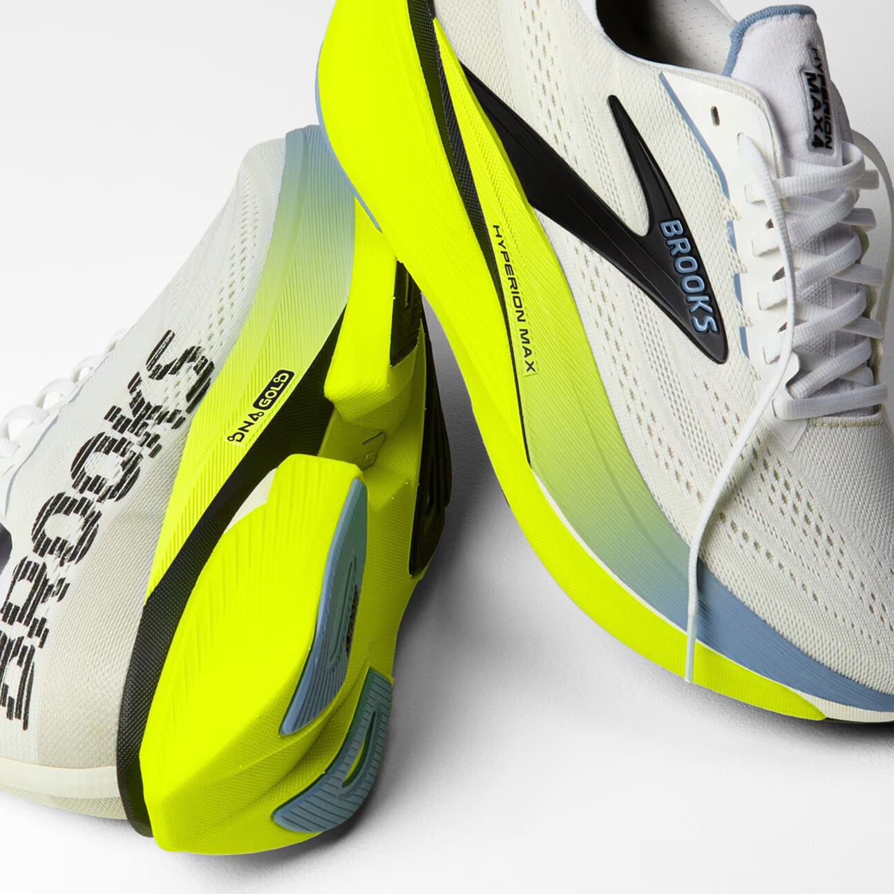 Brooks Men's Hyperion Max 4 - White/Blue/Nightlife