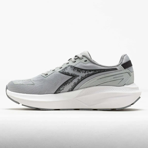 Diadora Women's Mythos Vigore V - Silver / Forged Iron