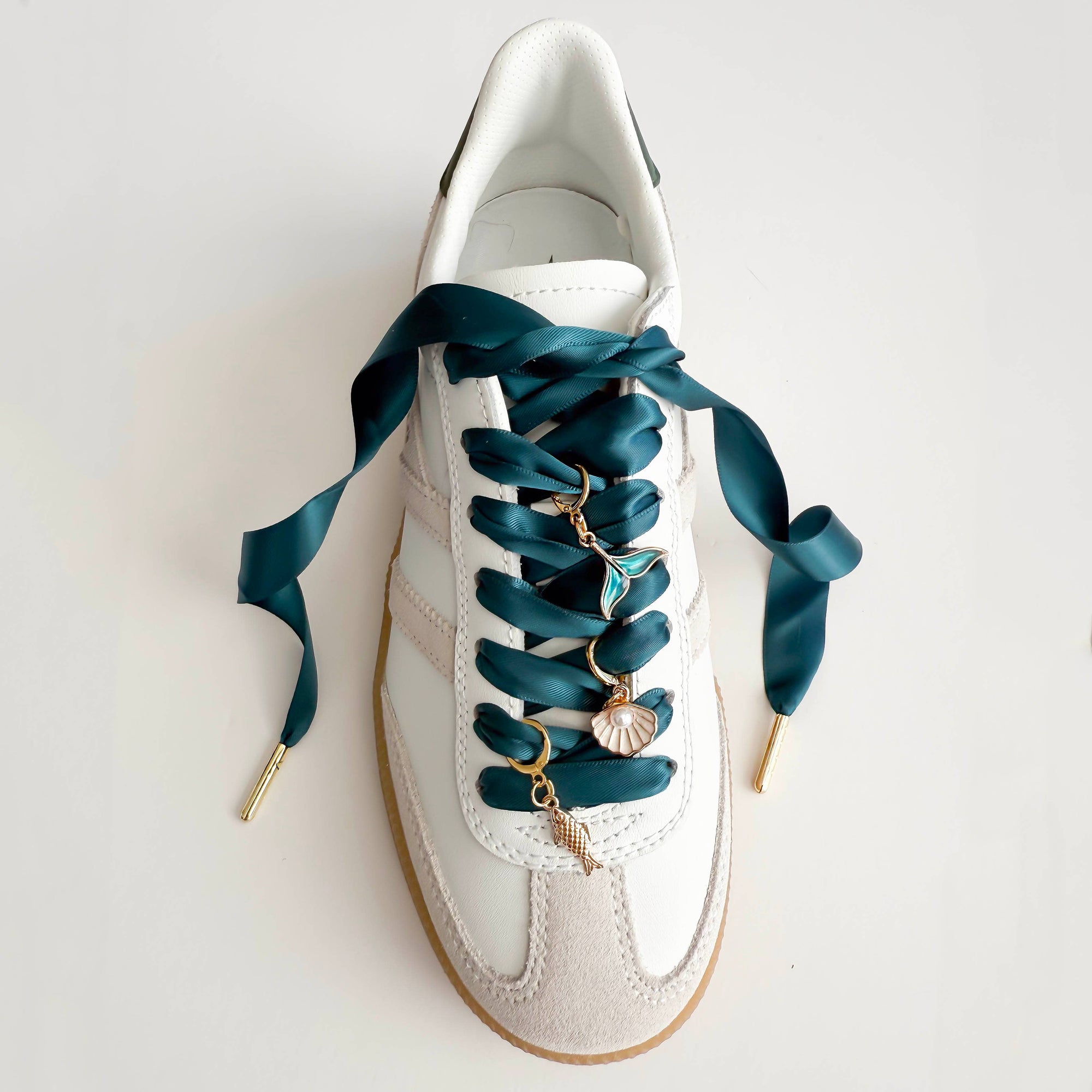 Leo + Lee Shoe Lace Charm Sets