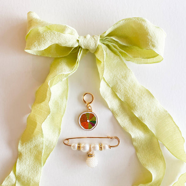 Leo + Lee Shoe Charm and Lace Sets
