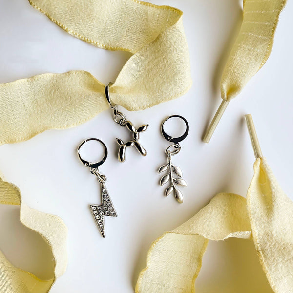 Leo + Lee Shoe Charm and Lace Sets