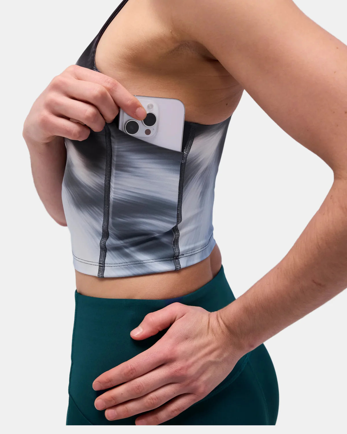 Bandit Stamina Race Crop - Storm Multi