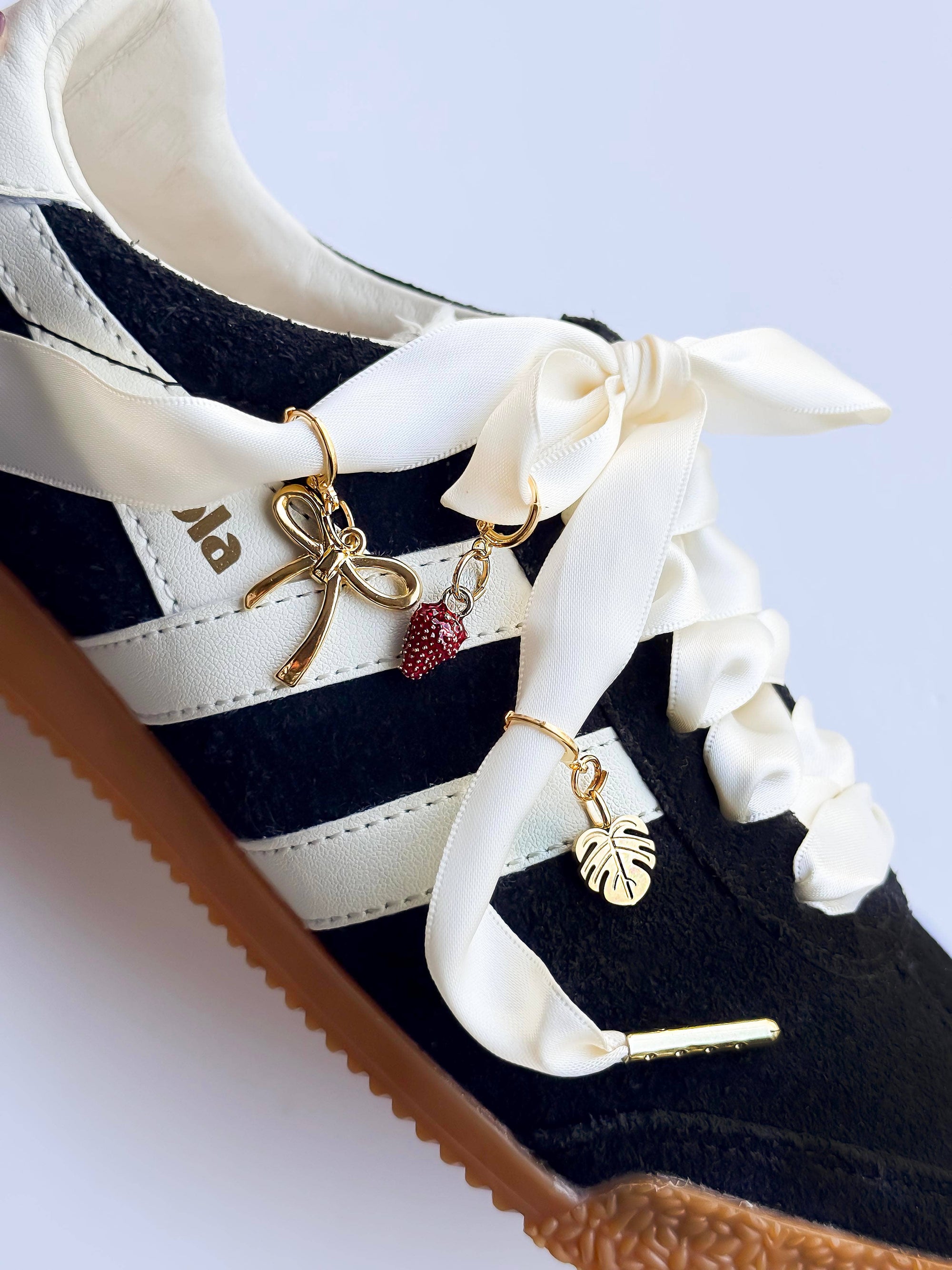 Leo + Lee Shoe Lace Charm Sets