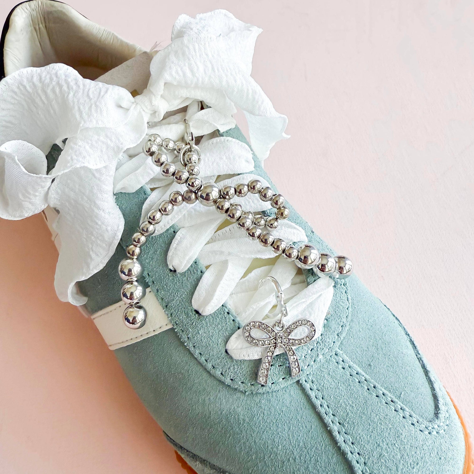 Leo + Lee Shoe Charm and Lace Sets