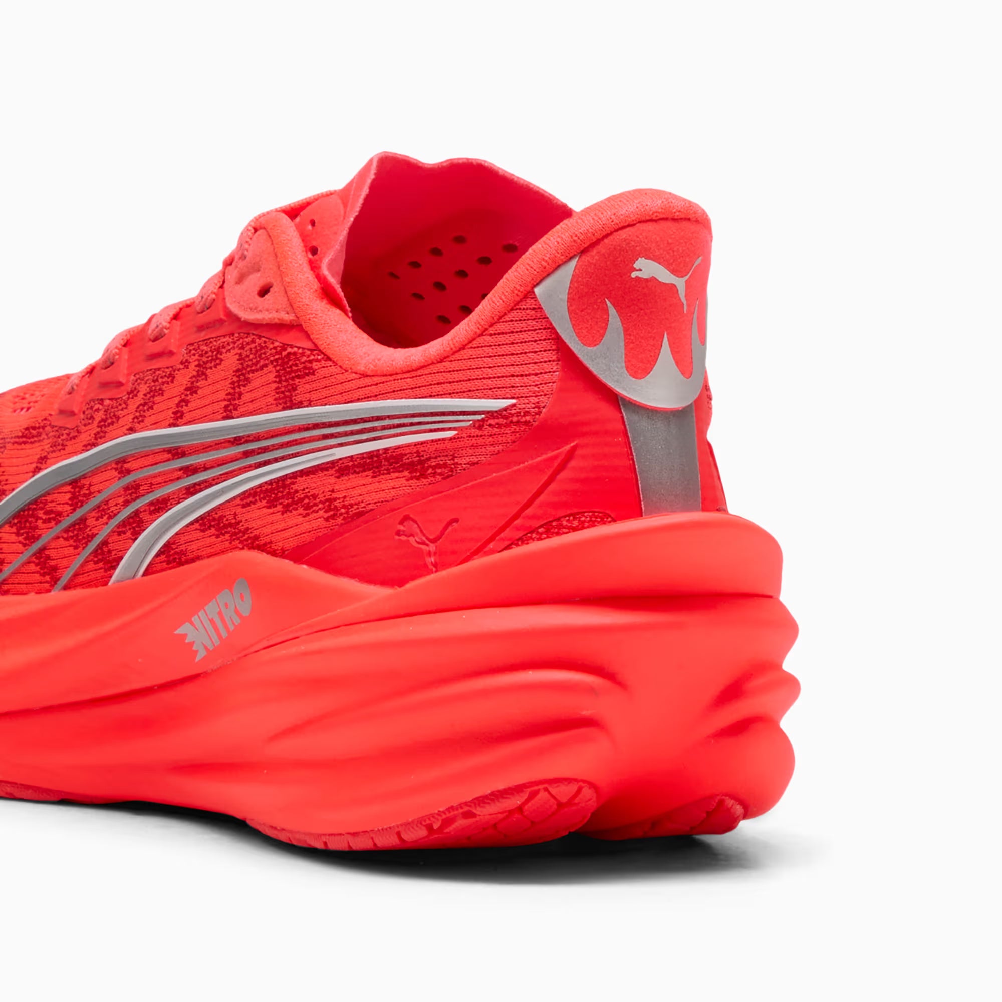 Puma Women's Deviate NITRO™ 4 - Red / Puma Silver