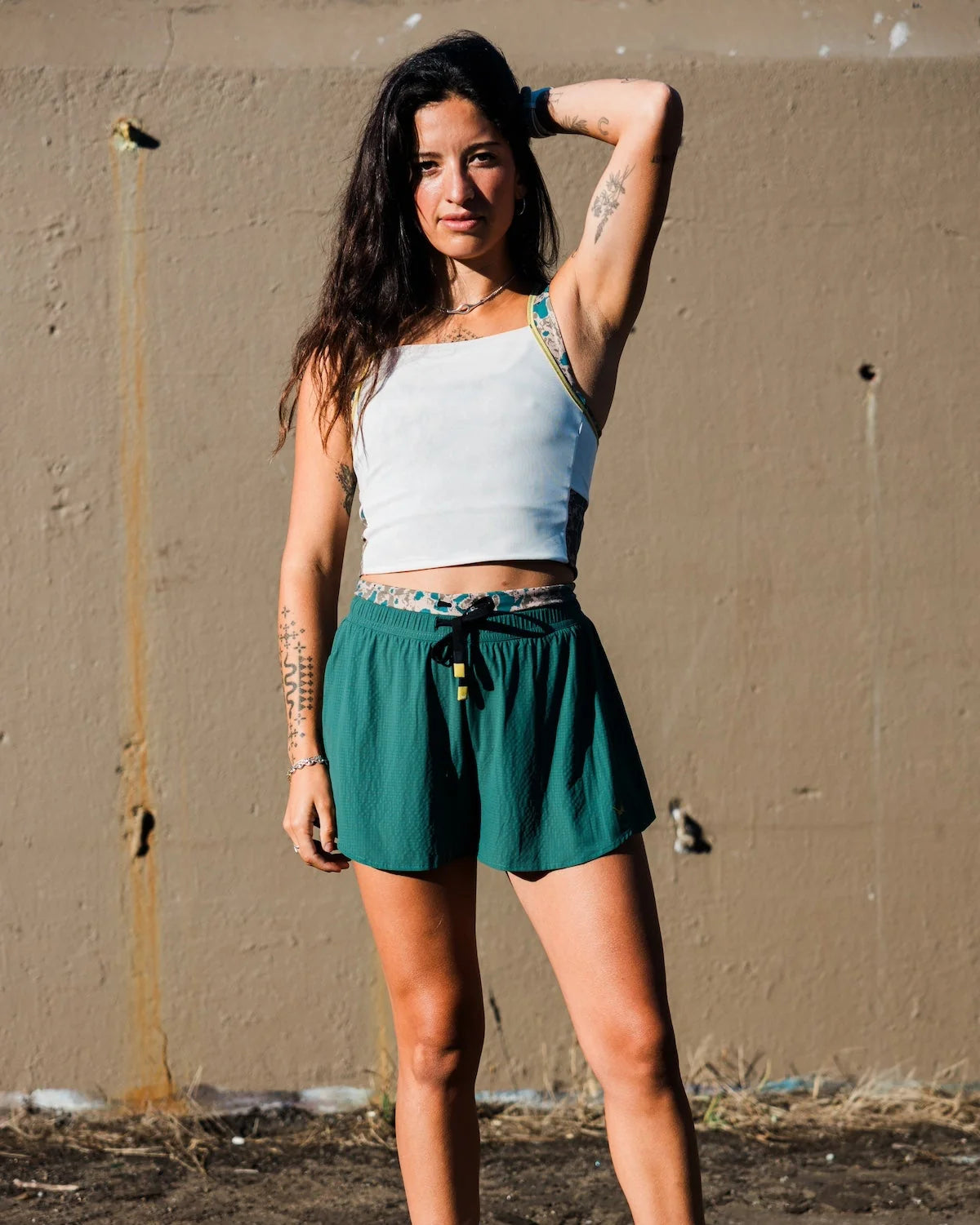 Dust Women's Trail Crop - Leaf