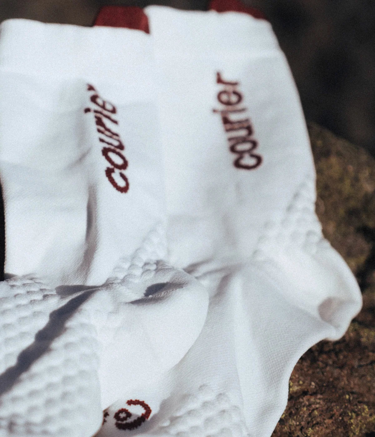 Courier - The HiFi Sock - White/Plum