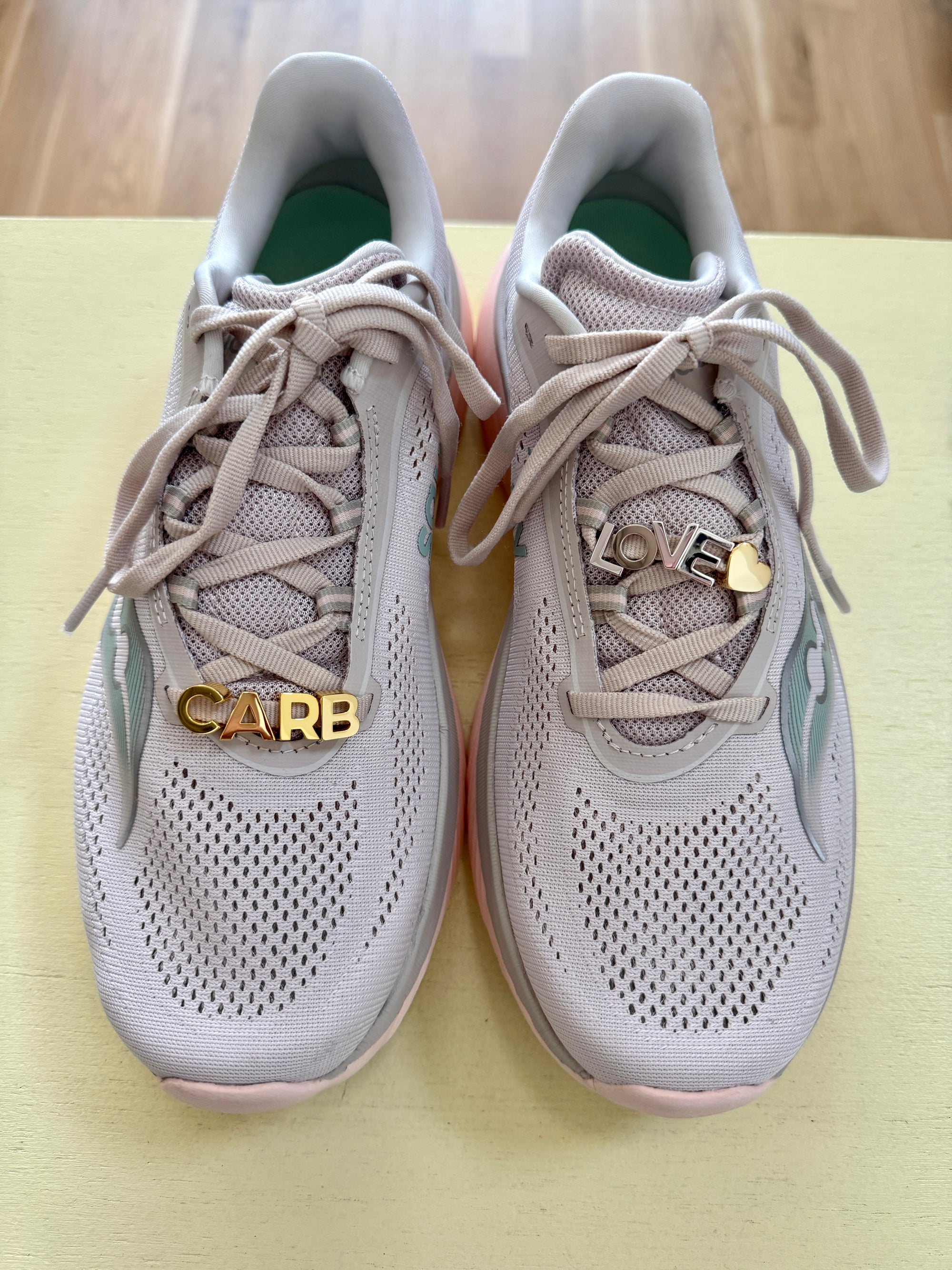 Sneaker Charms - Gold