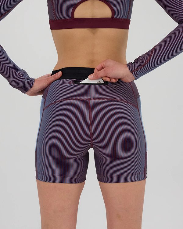 Bandit Women's Striped Cadence™ 5" Compression - Fig / Vintage Blue