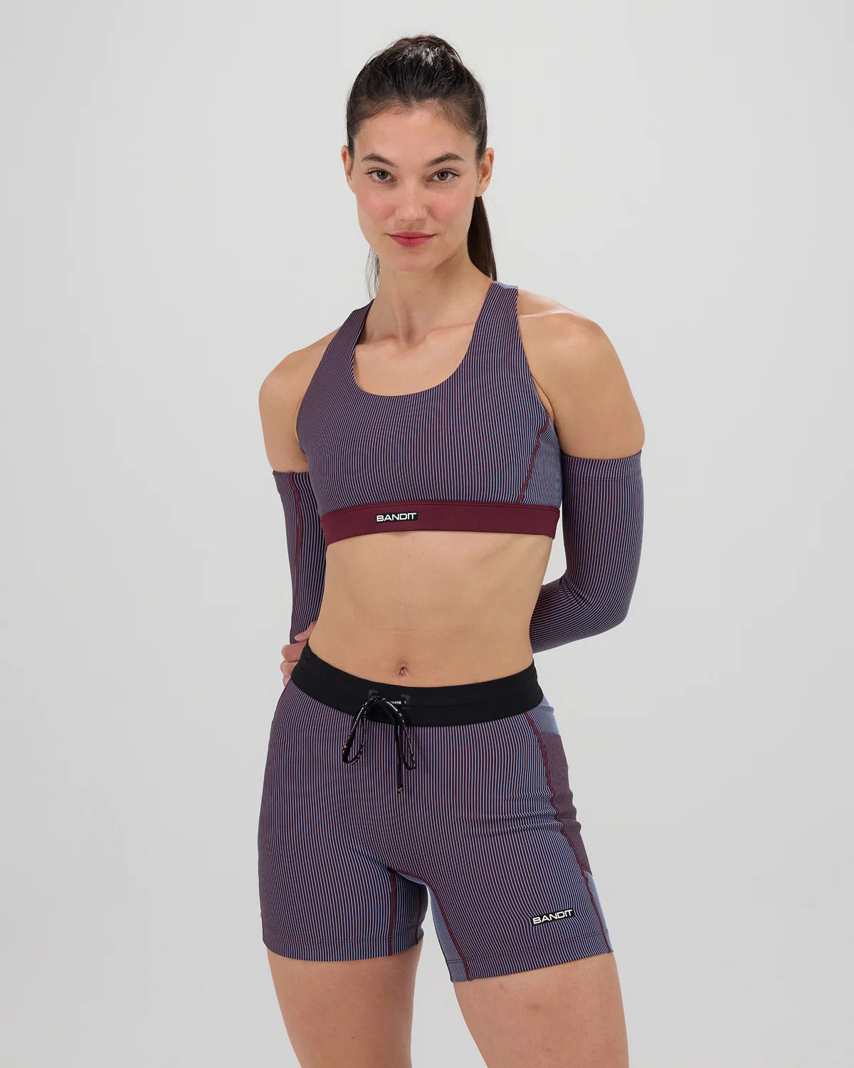 Bandit Stamina Scoop Neck Crop - Fig with Vintage Blue