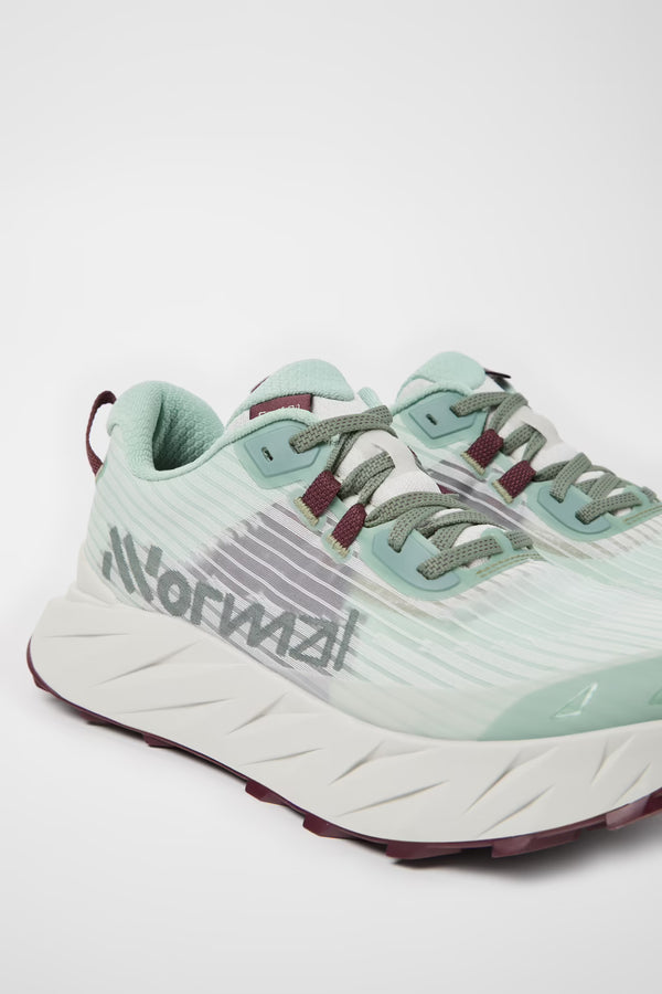 Nnormal Women's Cadí Trail Running Shoe - Green