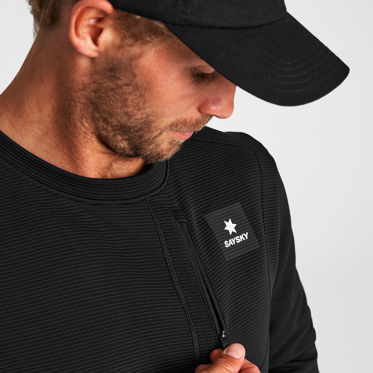 SAYSKY Motion Tech Crewneck - Black