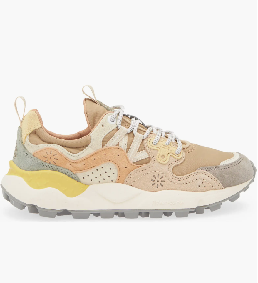 Flower Mountain Yamano 3 - Grey / Light Papaya