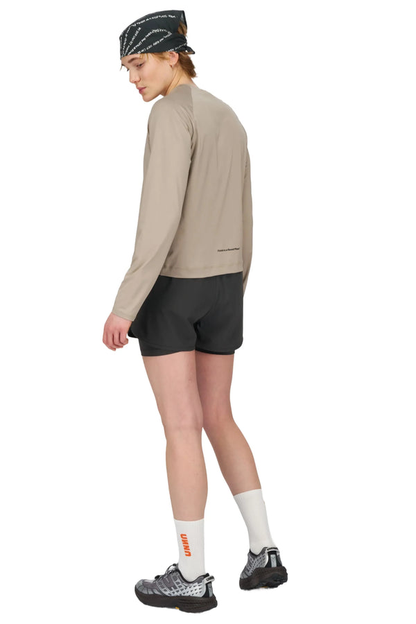 UNNA Women's Shiny Long Sleeve - Warm Sand