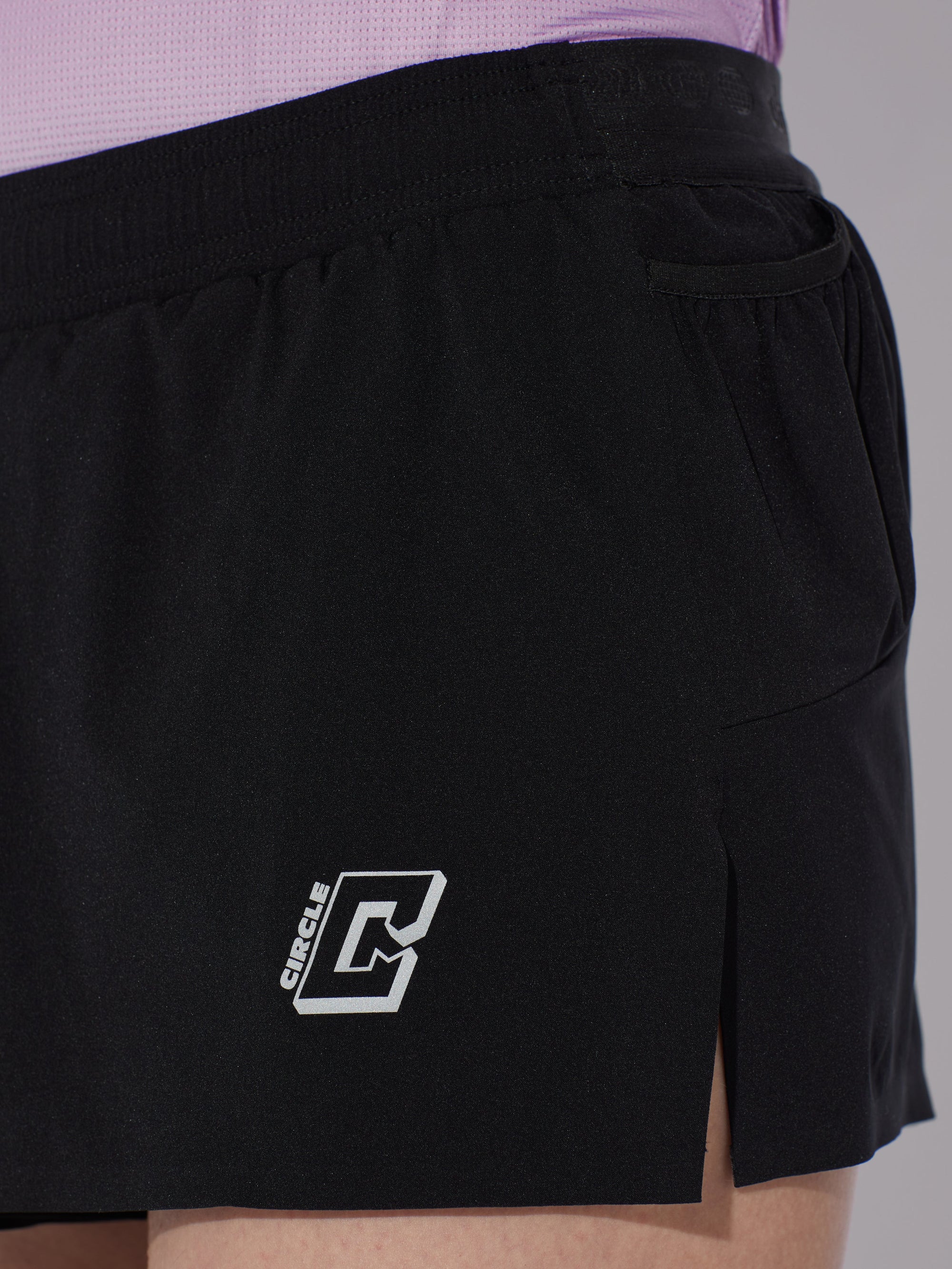 Circle Legend™ Women’s Shorts - Black