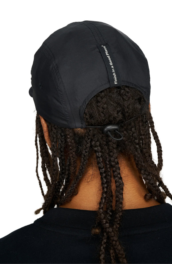 UNNA Smiles Run Cap - Black