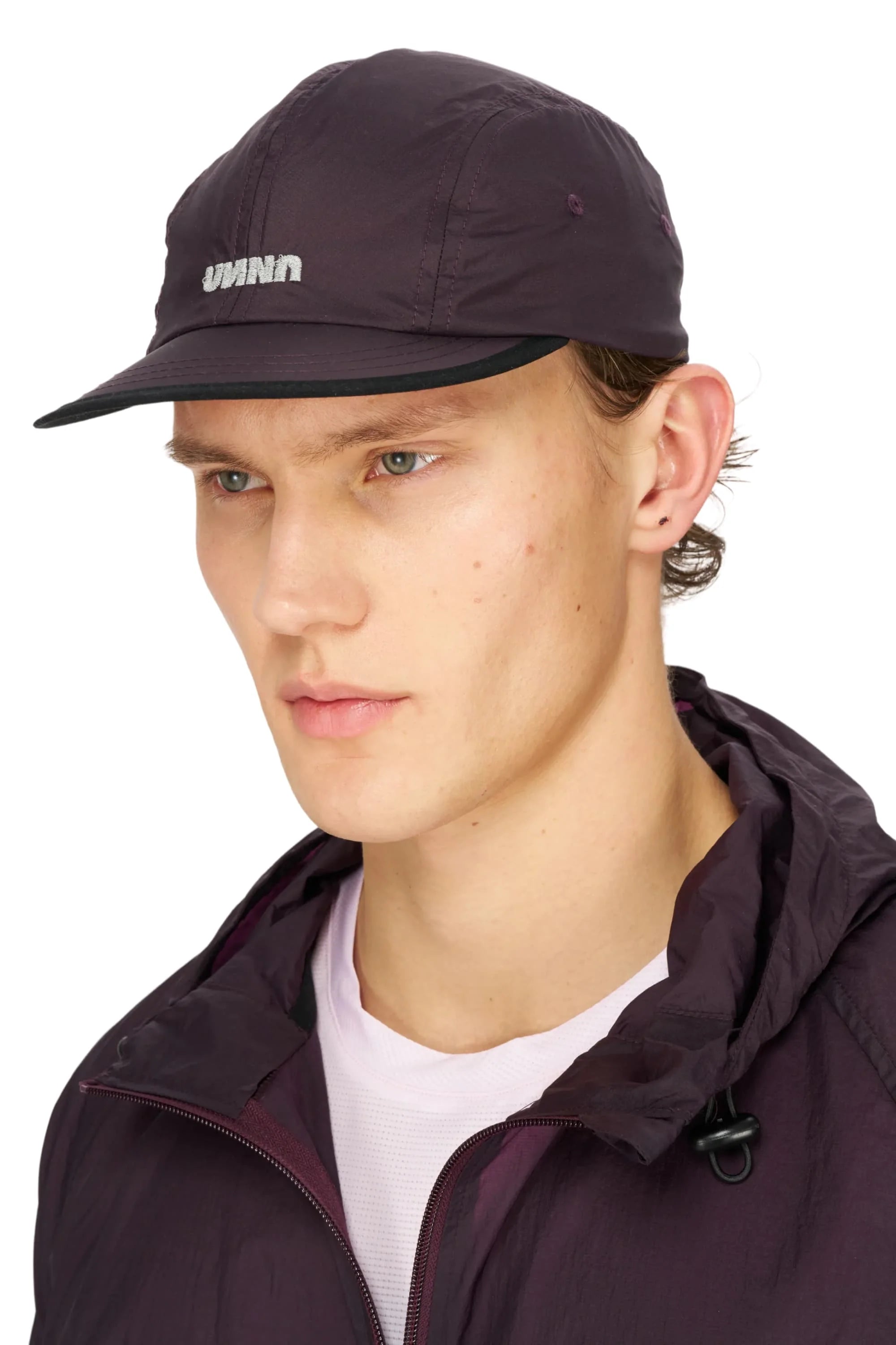 UNNA Smiles Run Cap - Aubergine