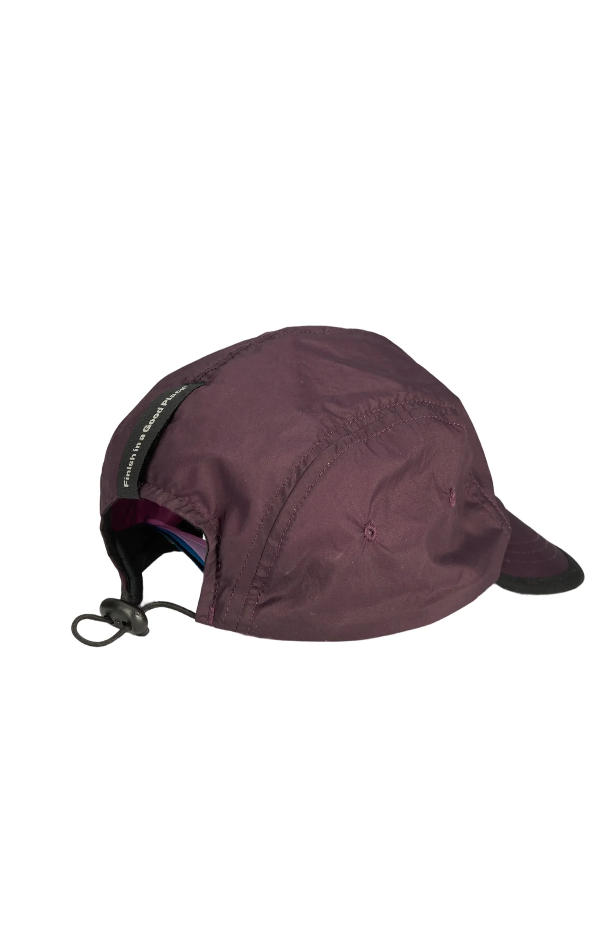 UNNA Smiles Run Cap - Aubergine
