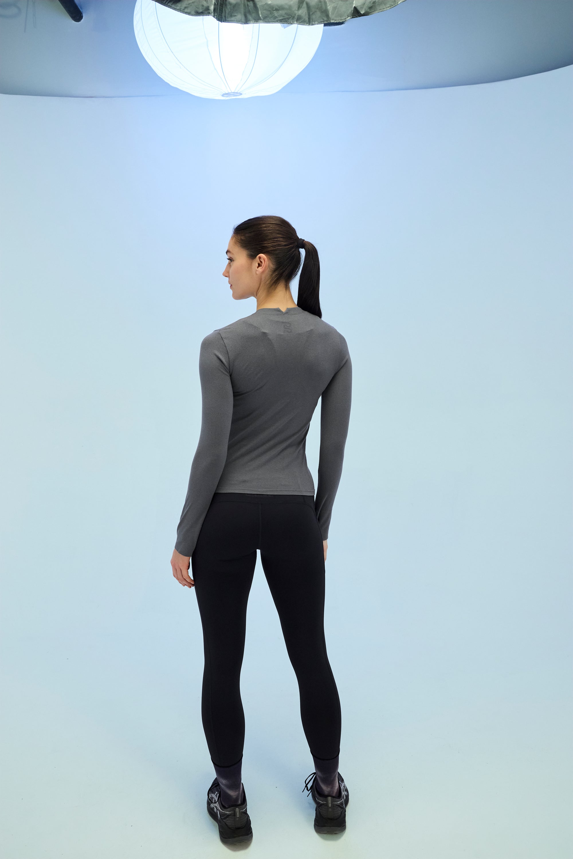 Bandit Women's Seamless Wool Blend Long Sleeve - Shadow