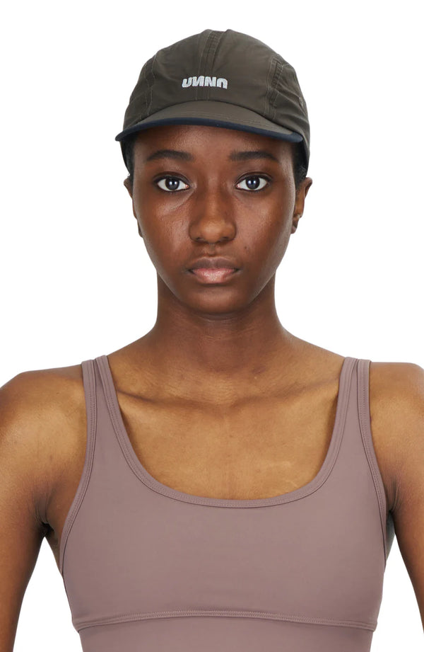 UNNA Smiles Run Cap - Wren Brown