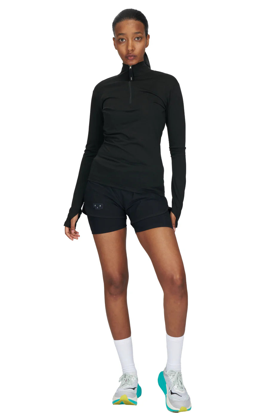 UNNA Women's ZIp Up Wool Layer - Black
