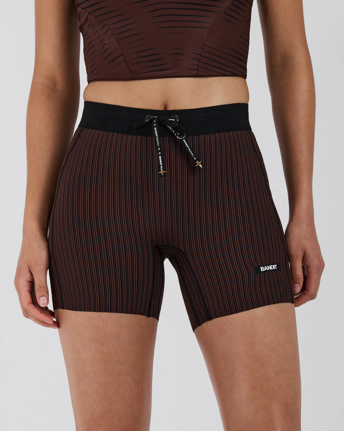 Bandit Women's Striped Cadence™ 5" Compression - Cacao / Black