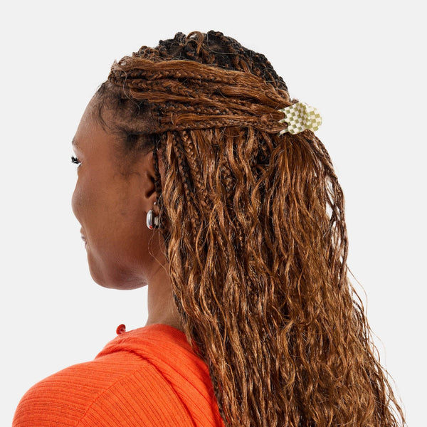 CHUNKS Mini Claw in Olive Check