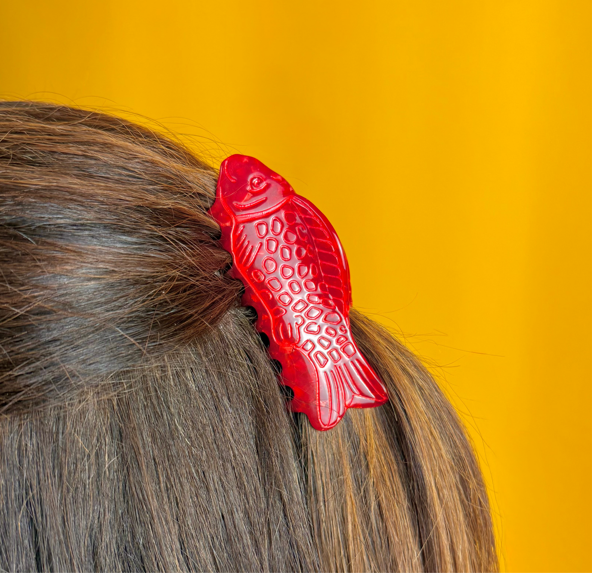Sweetish Fish Hair Claw
