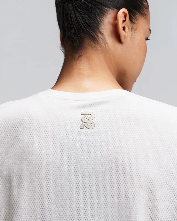 Bandit Women's Micromesh™ Cropped Run Tee - Plaster