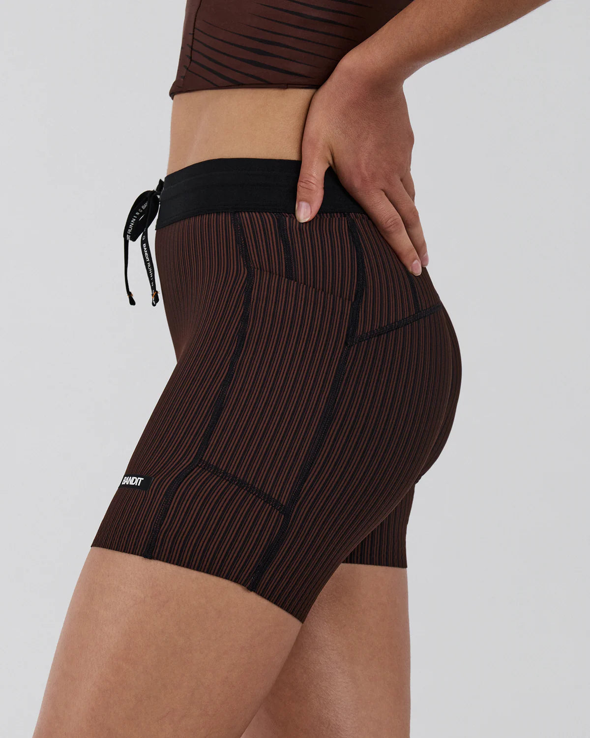Bandit Women's Striped Cadence™ 5" Compression - Cacao / Black