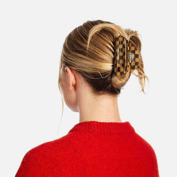 CHUNKS Checker Claw in Mocha