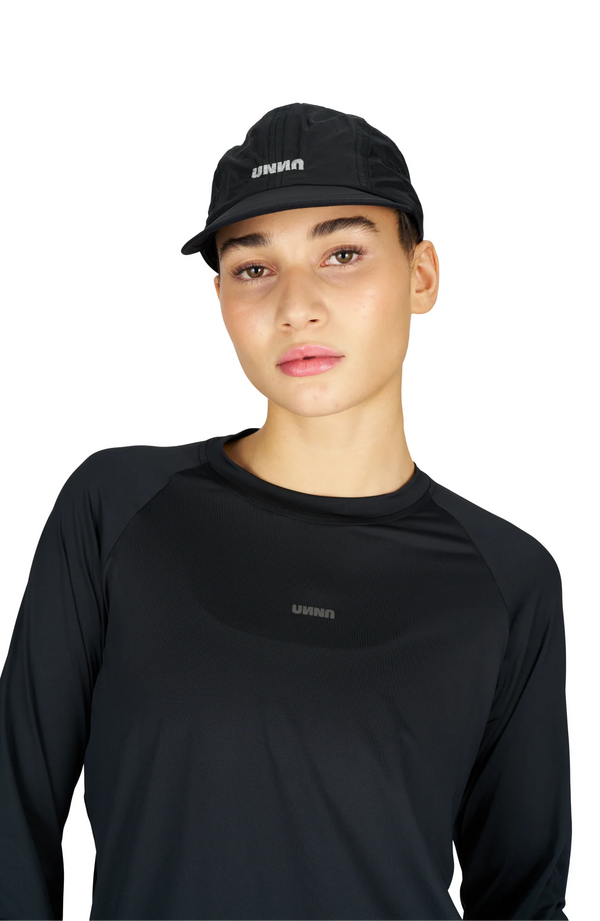 UNNA Smiles Run Cap - Black