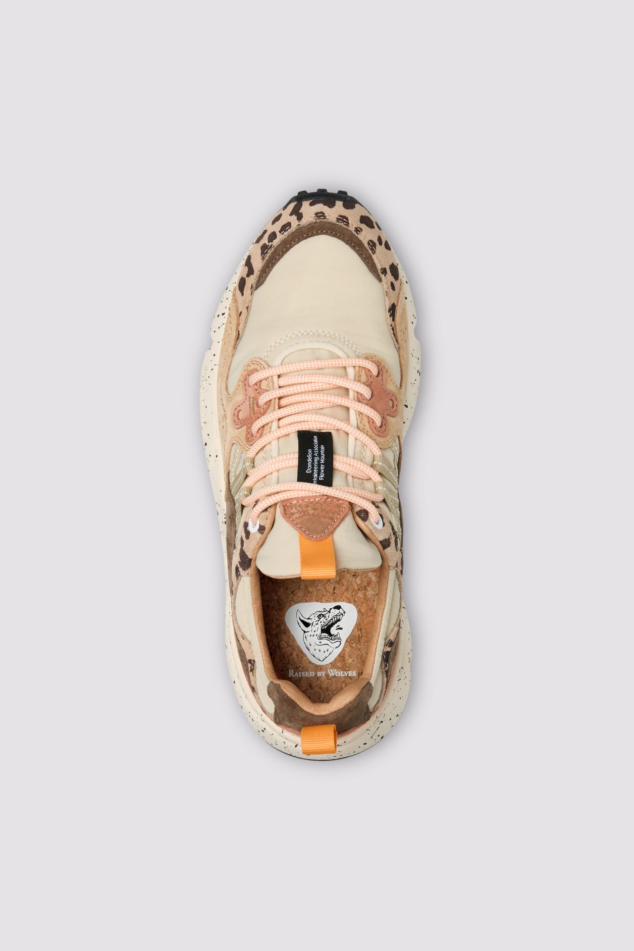 Flower Mountain Yamano 3 - Beige/Brown