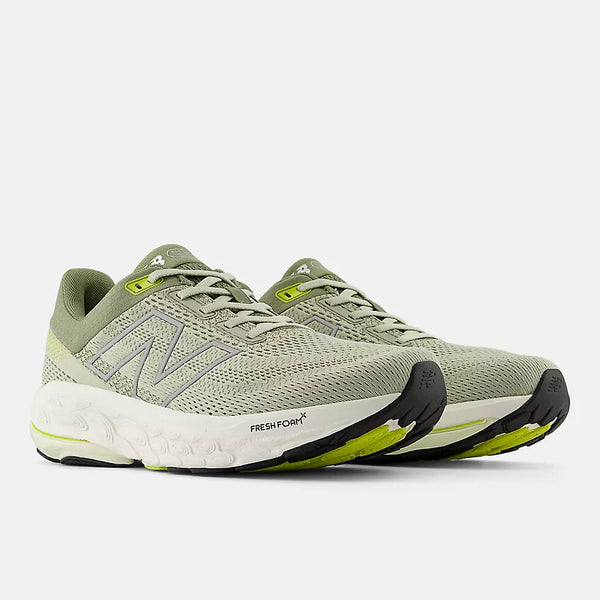 New Balance Men's 860v14 - Olivine