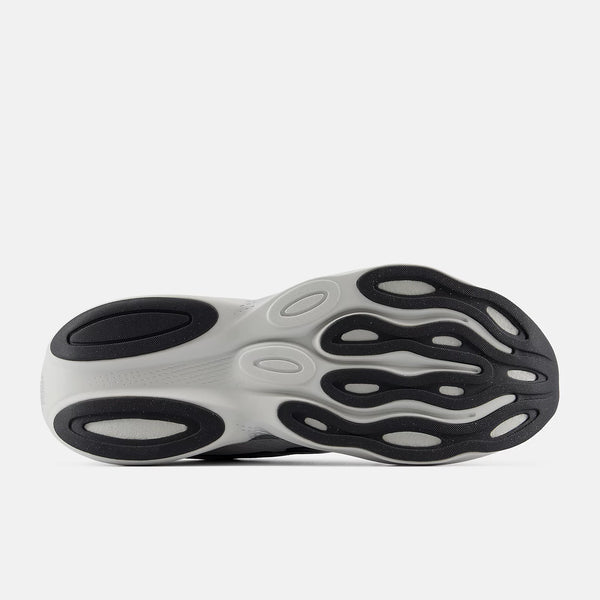 New Balance Men's Ellipse v1 - Black/Silver