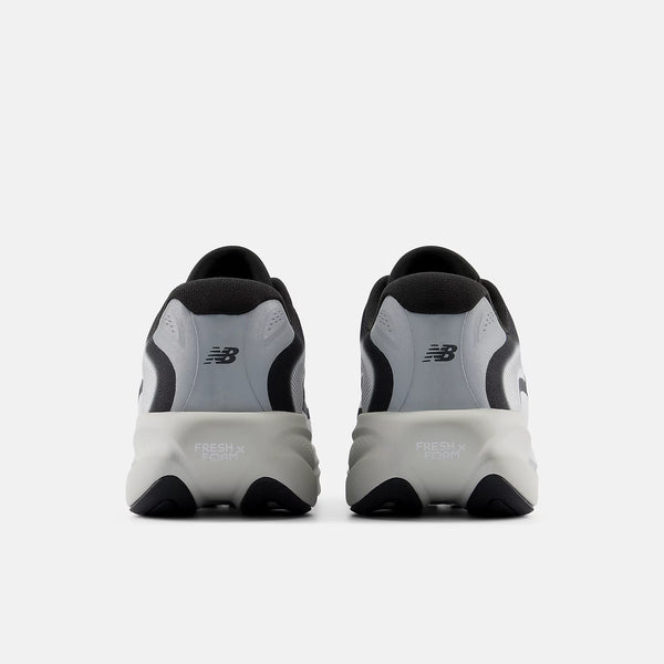 New Balance Men's Ellipse v1 - Black/Silver