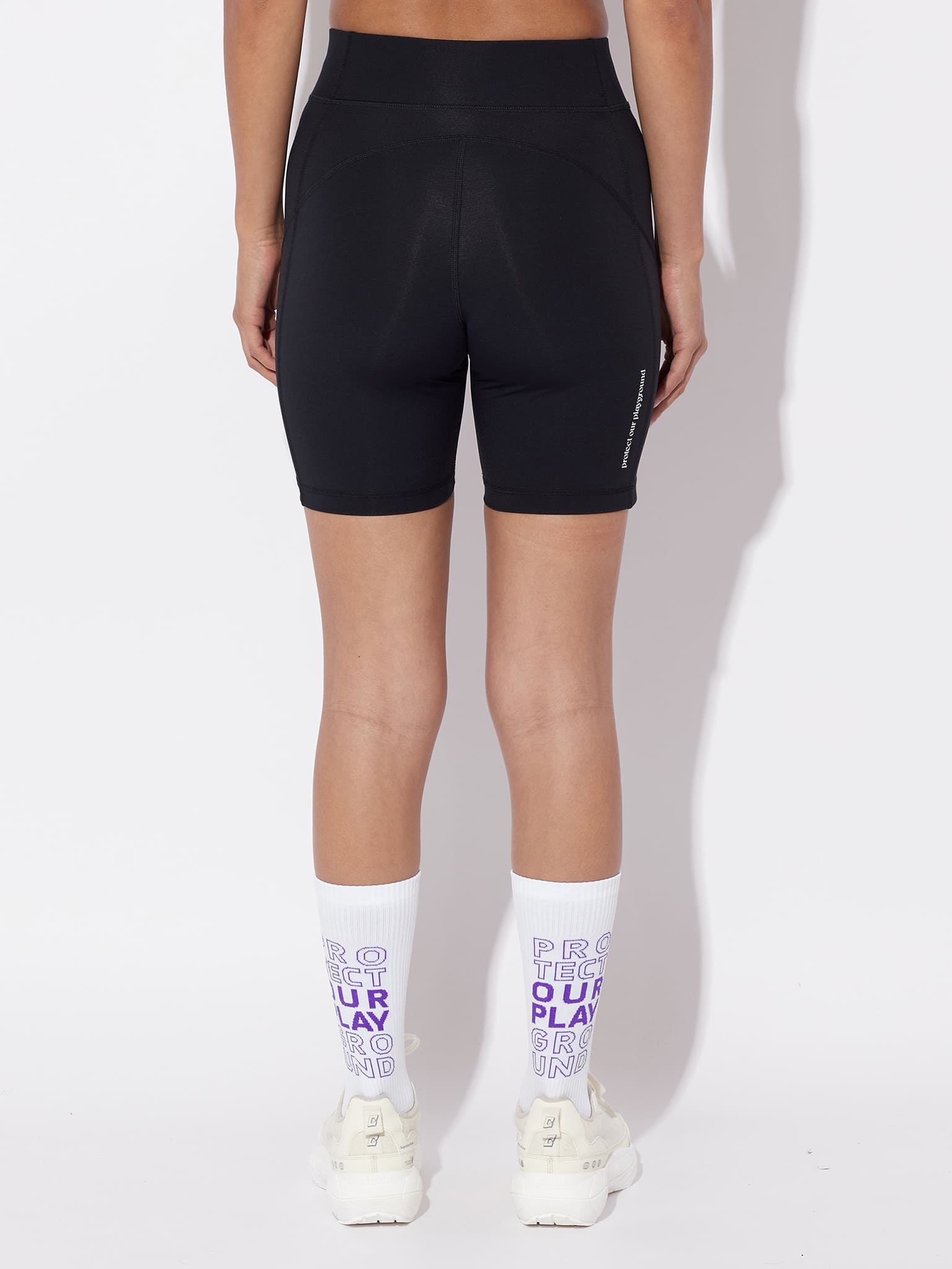 Circle Women's Get Short Running Short - Onyx