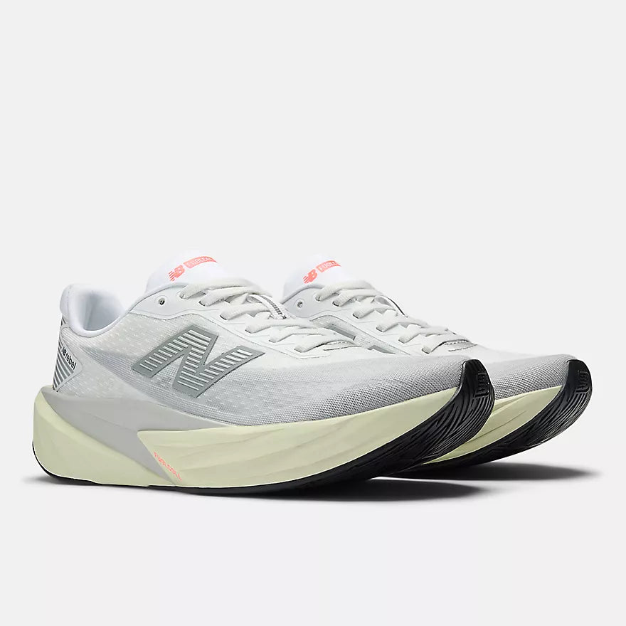 New Balance Women's FuelCell Rebel v5 - Grey / White